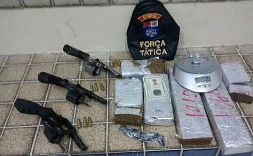 Polícia apreende mais de 3 quilos de maconha durante operação