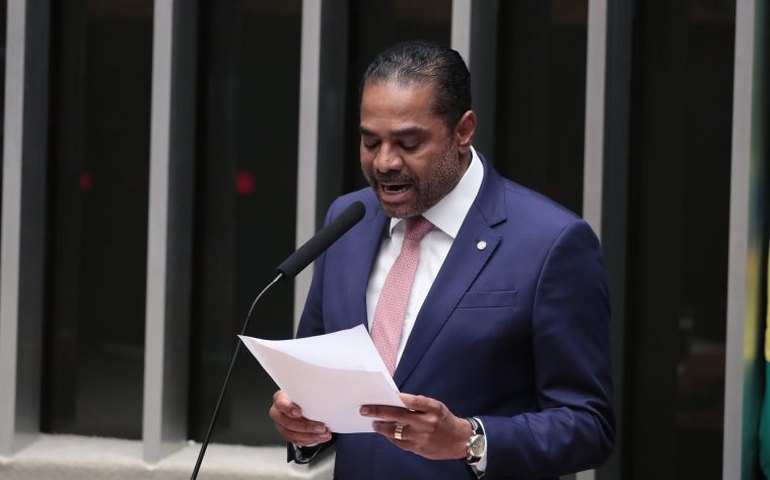 Câmara aprova suspensão de norma que flexibilizava controle sanitário na importação de cacau da Costa do Marfim