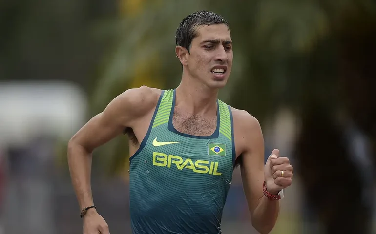 Caio Bonfim é o 6º colocado nos 20 km da marcha atlética no GP da China
