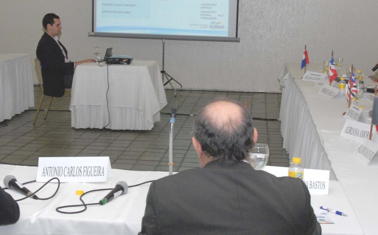 Gestores de Saúde do NE discutem criação de Ata de Registro de Preços Regional para comprar medicamentos