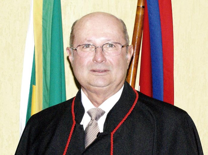 Decisão de Fernando Toledo suspende funcionamento dos “pardais” em Maceió