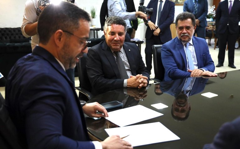 Governador Paulo Dantas nomeia Dr. Márcio Roberto Tenório como novo Desembargador do TJ/AL