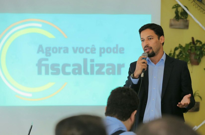 Deputado lança plataforma de fiscalização das promessas de governo