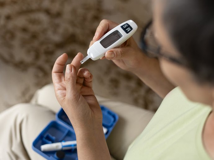 Pacientes com diabetes têm mais chances de desenvolver doenças da retina, alerta especialista