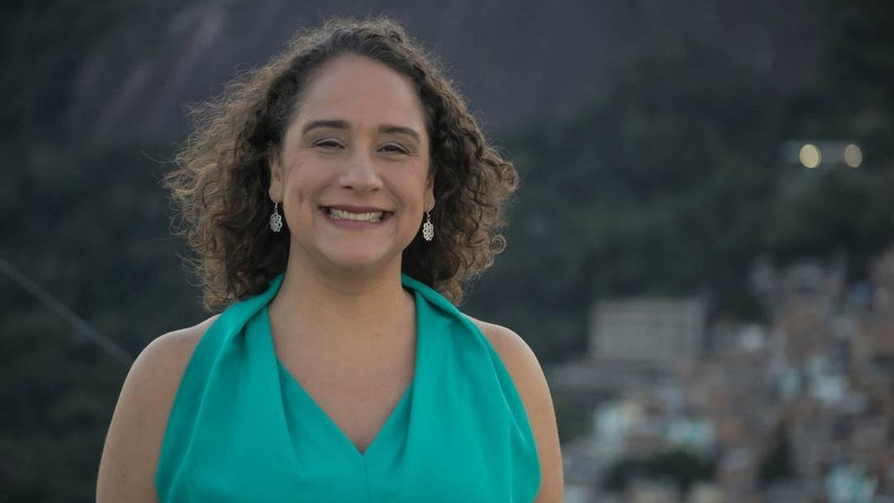 Disputa na ALERJ será ainda mais violenta, afirma deputada eleita Luciana Boiteux