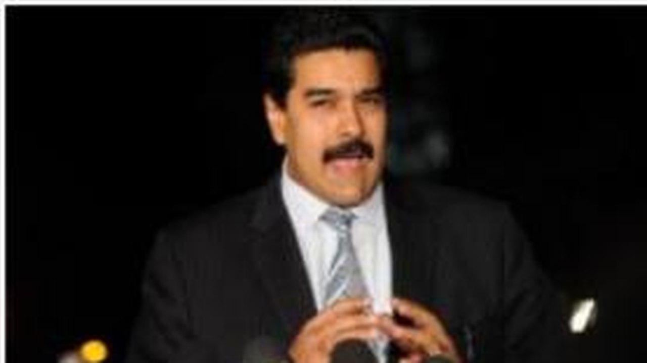 Maduro anuncia plano de recuperação econômica com Venezuela em recessão