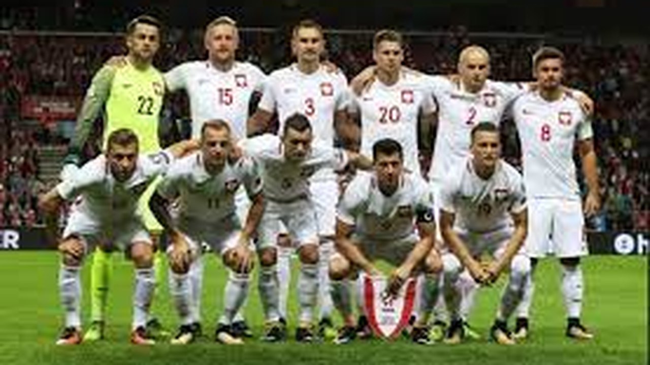 Polônia derrota Espanha com 'bicicleta' e show de Swiatek na United Cup; Noruega vence com Ruud