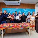 Prefeito Rodrigo Cunha sanciona pacote de leis que valoriza servidores de Maceió