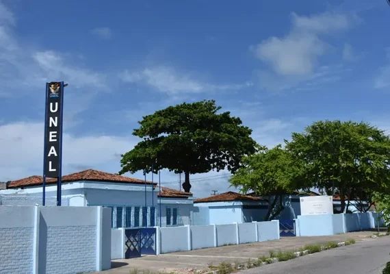 Uneal divulga edital de abertura do SiSu para 40 vagas no curso de física em Maceió