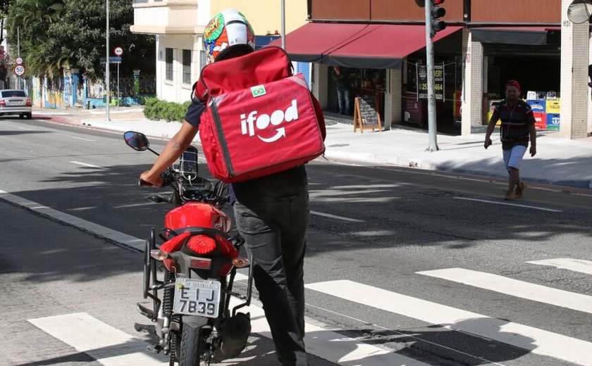 Ifood assina compromisso para assegurar direitos de greve e de negociação coletiva dos entregadores