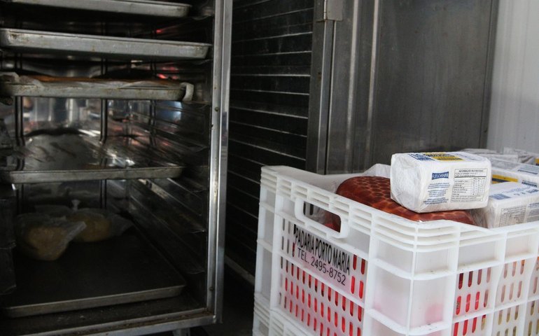 Apagão em São Paulo gera prejuízo de até R$ 100 milhões para bares, hotéis e restaurantes