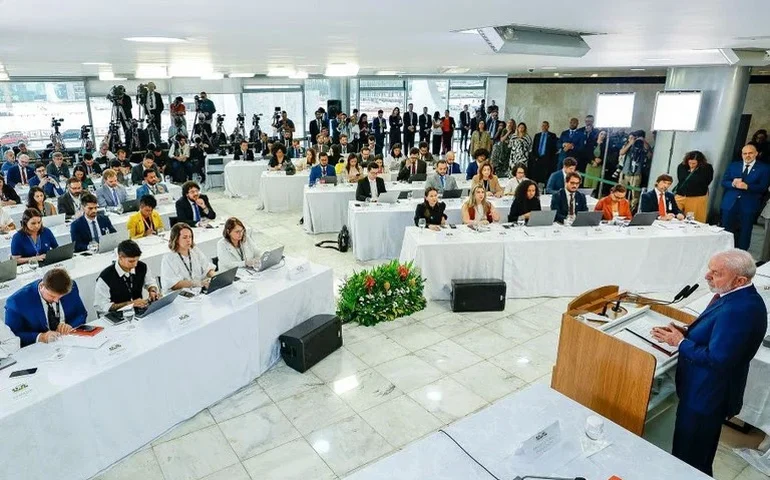 “A arte de governar é cuidar desse país”, destaca Lula ao fazer balanço das ações do Governo do Brasil