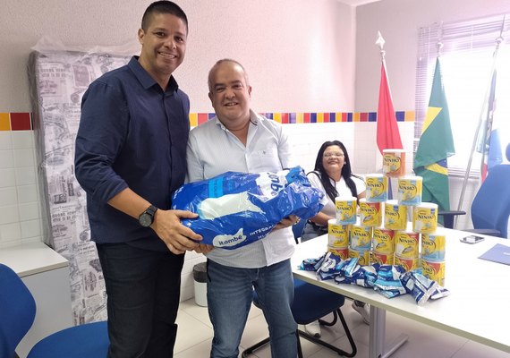 Vinte instituições vão receber leite doado por atletas do IronMan de Maceió