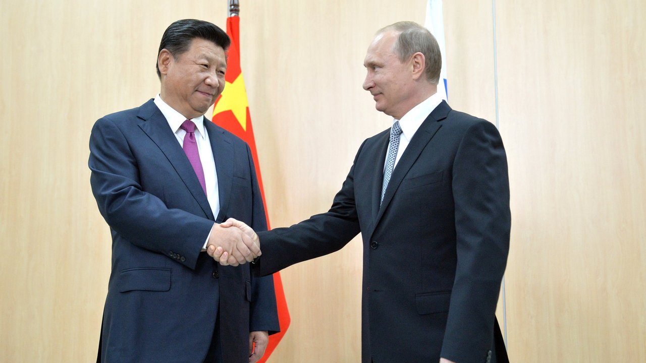 Putin e xi se reúnem na China e reforçam 'aliança sem limites'