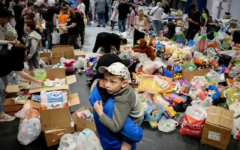 Exército de Israel nega ter disparado contra palestinos que esperavam por ajuda humanitária em Gaza