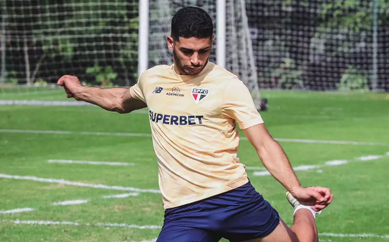 Michel Araújo sofre lesão no joelho esquerdo e se torna mais um desfalque para o São Paulo