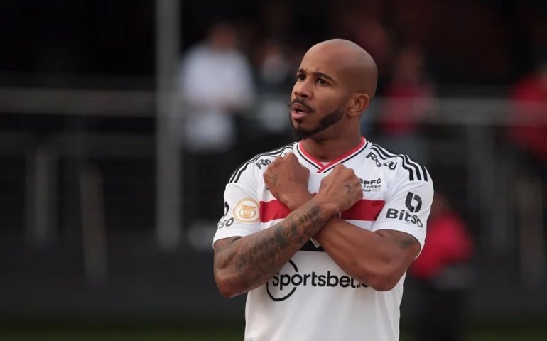 Exame detecta edema na coxa e Patrick vira dúvida no São Paulo contra América-MG