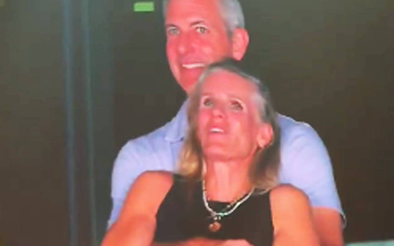 Quem é Andy Byron, CEO flagrado na 'câmera do beijo' no show do Coldplay?
