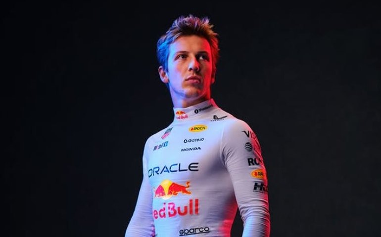 Liam Lawson lamenta substituição na equipe Red Bull: 'É difícil, mas sou grato por tudo'