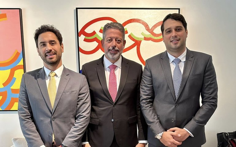 Prefeito de Santana do Mundaú participa de mobilização em Brasília