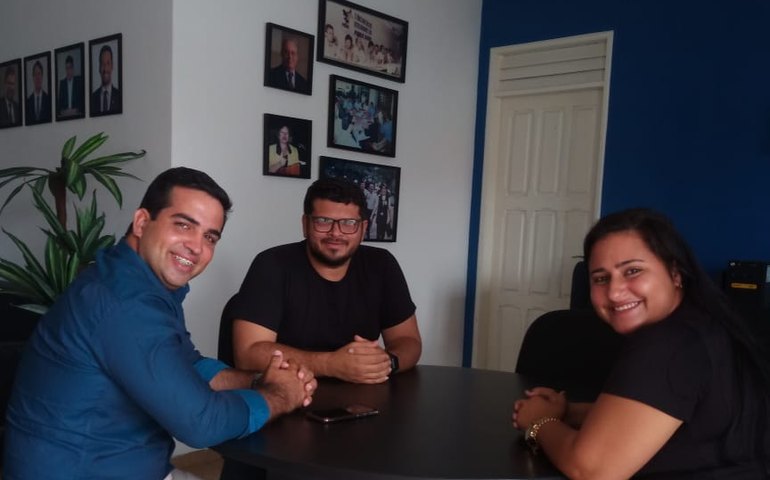 Rodrigo Cunha recebe lideranças buscando fortalecer o PSDB Alagoas