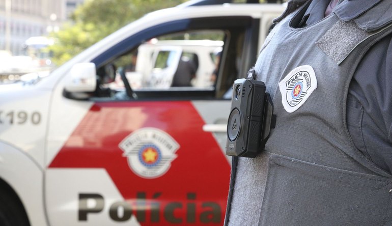 Policiamento de trânsito passa a ter câmeras corporais em São Paulo