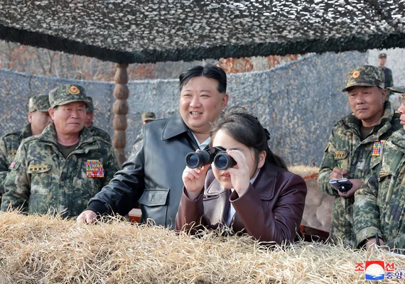 Nada de bombas ou mísseis: Coreia do Norte envia balões com ‘lixo e fezes’ para o Sul