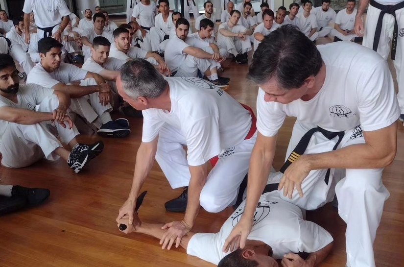 Federação Sul Americana de Krav Maga forma a 1ª turma da pós-graduação para instrutores reconhecida pelo MEC