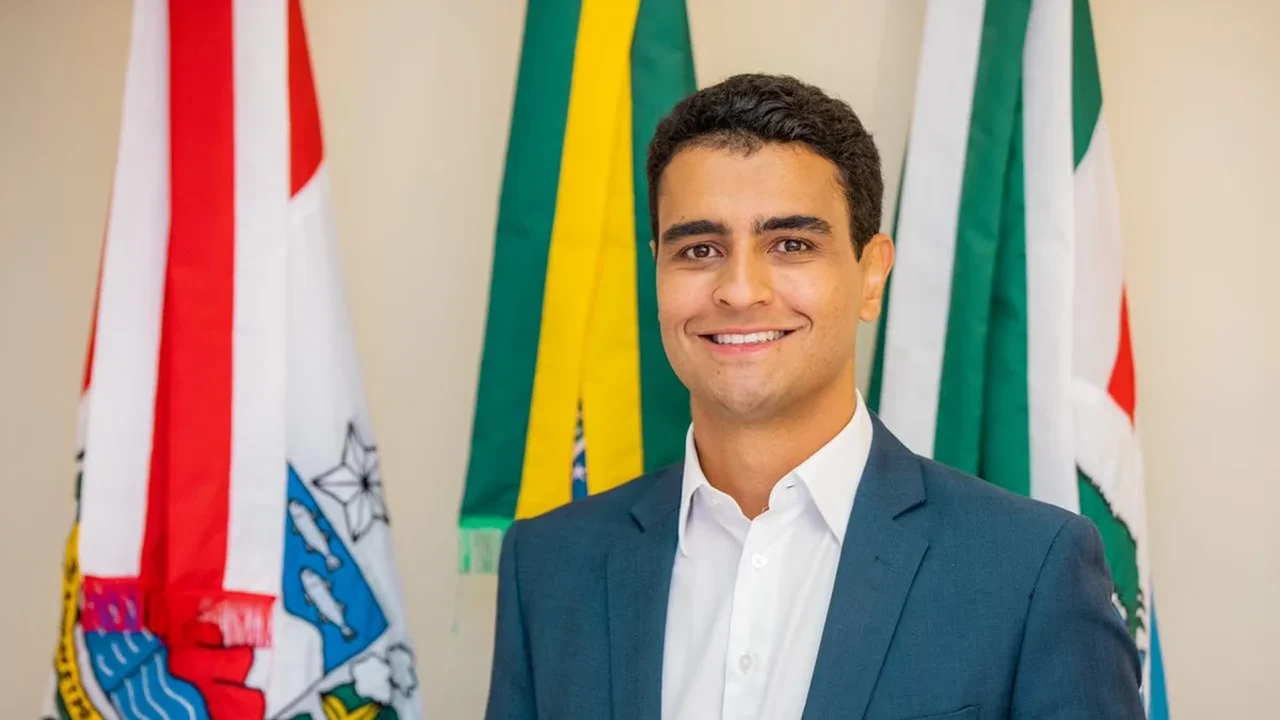 JHC é o 'mais pobre' entre os prefeitos milionários de Alagoas