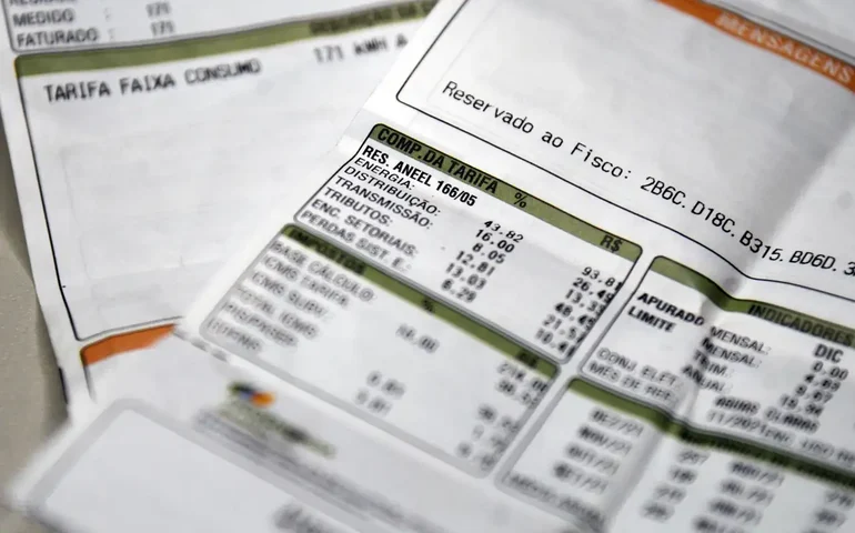 Adiada votação da MP que busca limitar custos da energia ao consumidor