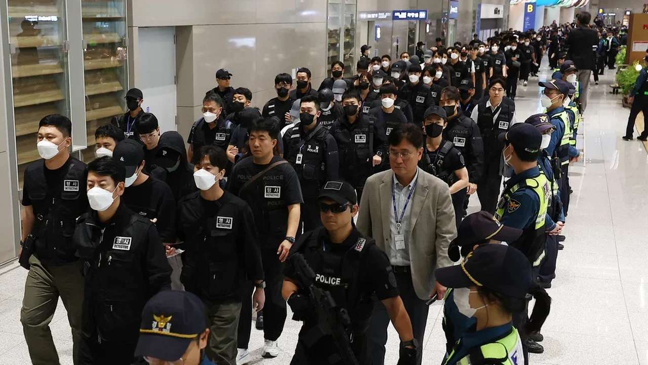Camboja enviará 73 suspeitos de golpes online para a Coreia do Sul