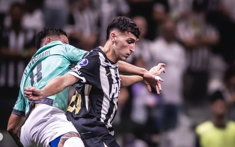Atlético-MG supera atuação ruim, vence o Juventud-URU no fim e conquista primeira vitória