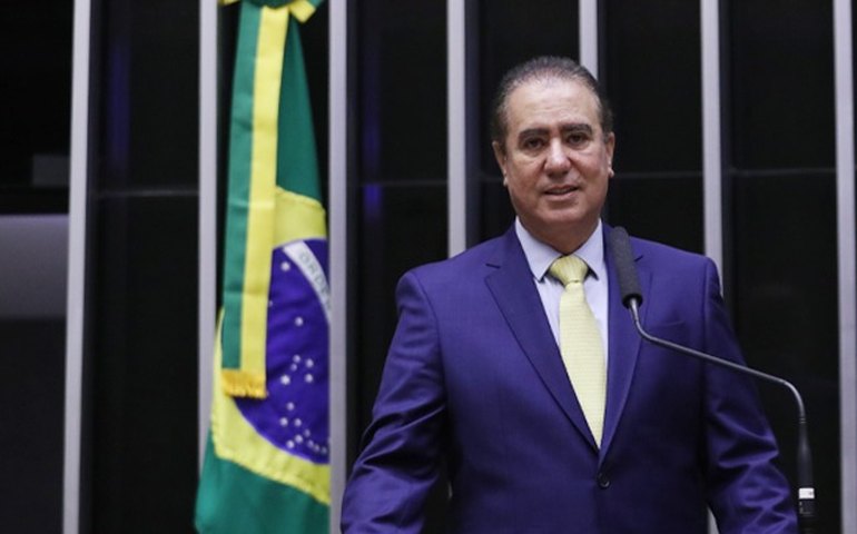 Líder do PSB questiona tratamento do PT a Alckmin: 'Nem um vice desleal mereceria o que ele está vivendo'