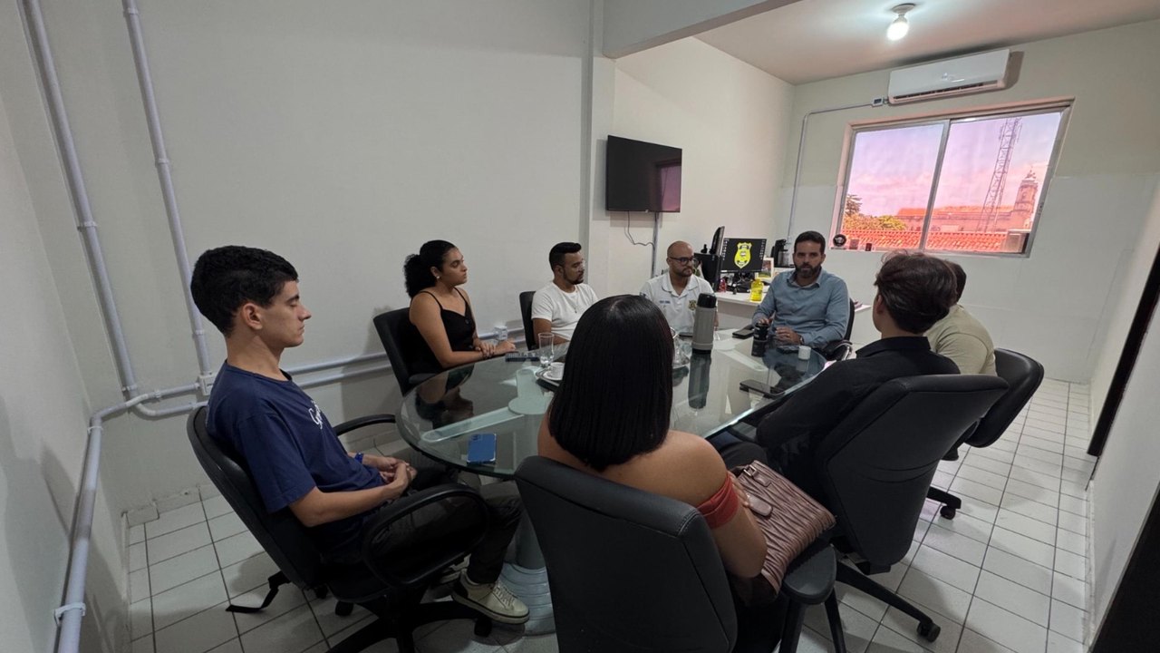 Estudantes desenvolvem cartilha para orientar população sobre isolamento e preservação de local de crime