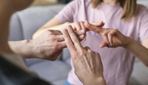 UFS abre vestibular para curso de Letras Libras; saiba como concorrer / Foto: Foto: Freepik/Arquivo
