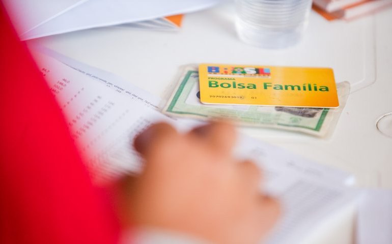 Bolsa Família 2025: pagamentos de agosto só terminam na próxima semana; veja calendário
