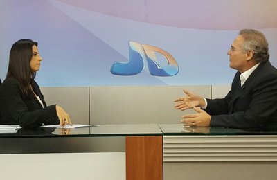 Em entrevista na TV Ponta Verde, Renan compara governo Temer com a seleção de Dunga