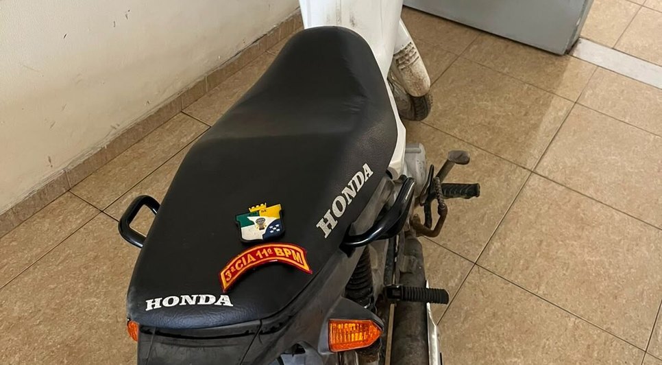 Moto recuperada / Foto: PMSE