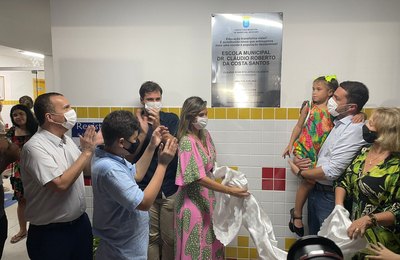 Deputado Sérgio Toledo acompanha inauguração de nova escola de Marechal Deodoro 