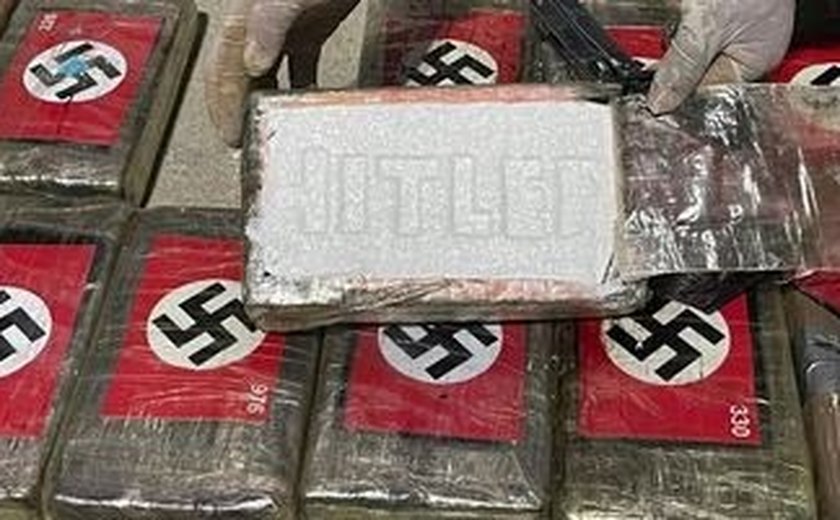 Polícia peruana apreende 58kg de cocaína com símbolos nazistas e nome de Hitler impresso