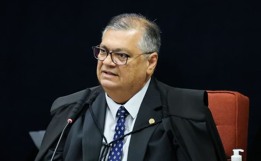 Dino suspende repasse de emendas a ONGs que não cumprem transparência