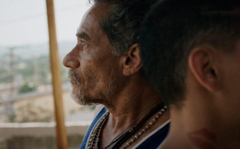 Retrato duro do Acre em 'Noites Alienígenas'