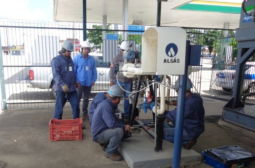Arsal recomenda agilidade no atendimento aos usuários de gás natural