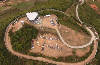  Prefeitura de Arapiraca recupera acesso ao Morro Santo e garante caminhada da fé