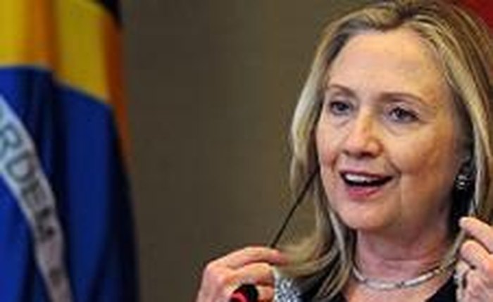 Hillary diz que luta do Brasil contra corrupção é exemplo