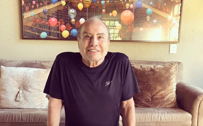 'Se o ator não empreende, não vive', diz Stênio Garcia aos 92 anos