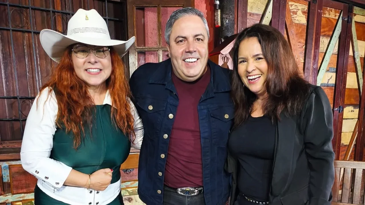Leyde e Laura compartilham sua trajetória musical no Prosa Brasil