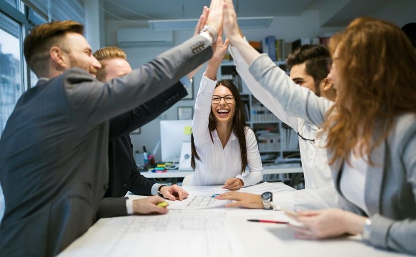 Empresas apostam em “gestão da felicidade” para aumentar ganhos