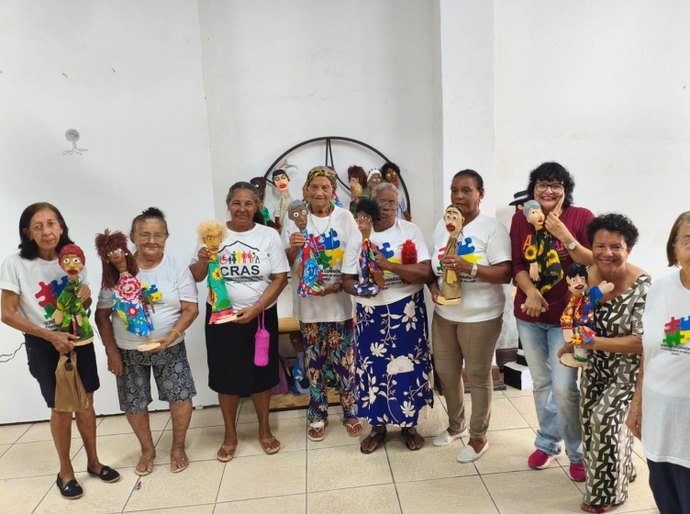 Idosas do Serviço de Convivência participam de evento na Biblioteca Graciliano Ramos