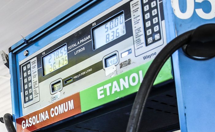 Mendonça também cobrou explicação da Petrobras sobre preço
